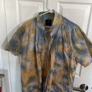 Short sleeve tie dye button up